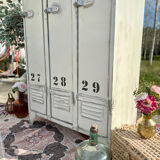 Industrial locker room