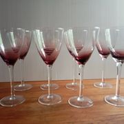 Serie de 8 verres a pieds vintage