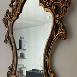Miroir doré vintage modèle déposé de style Baroque