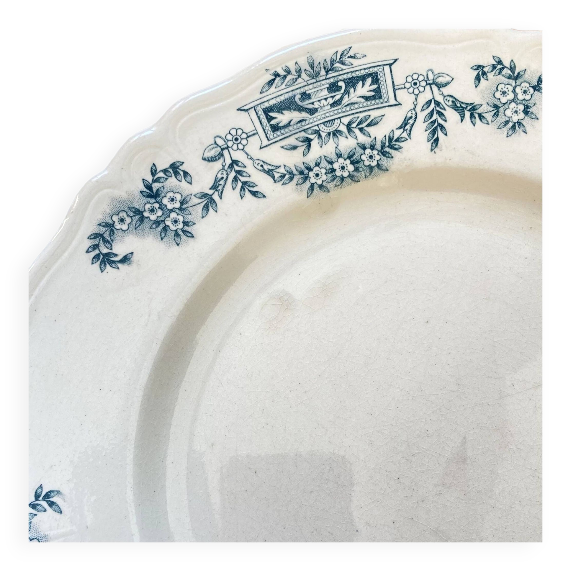 Set of 6 flat plates iron earth Longchamp model Lutetia old earthenware