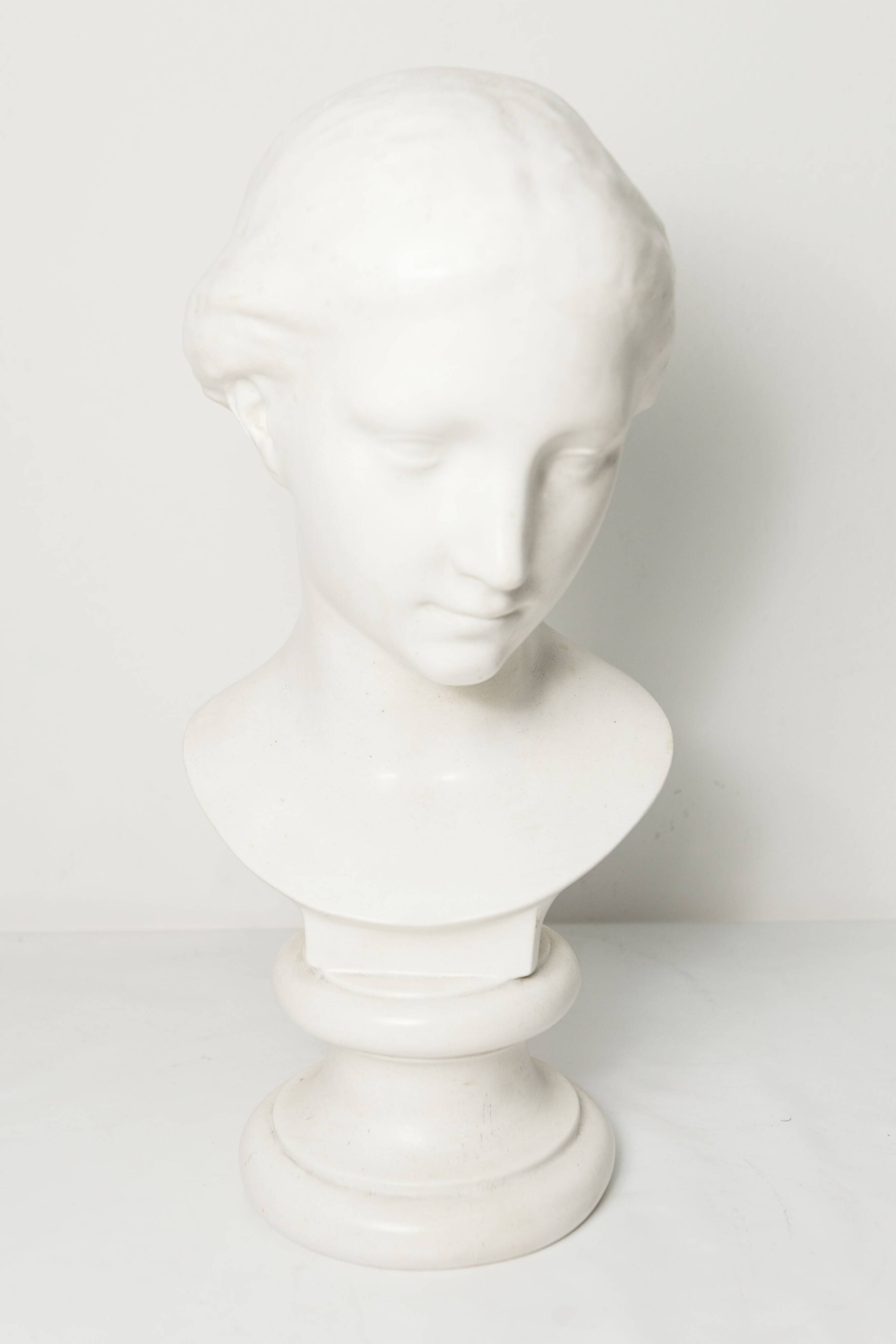Marble bust of a woman, 43cm, Louvre Museum, 1445