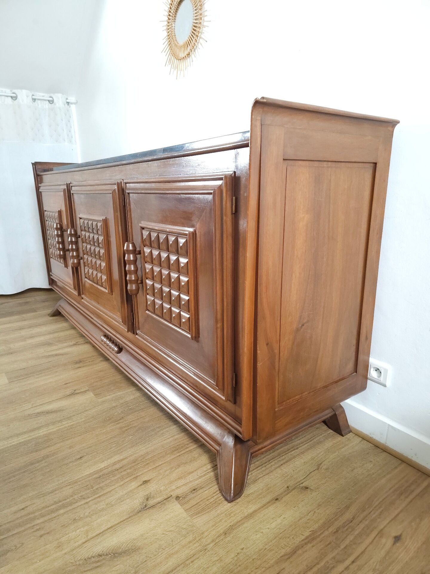 Rare French buffet "Pointe de Diamant" – Antique cabinetmaking work