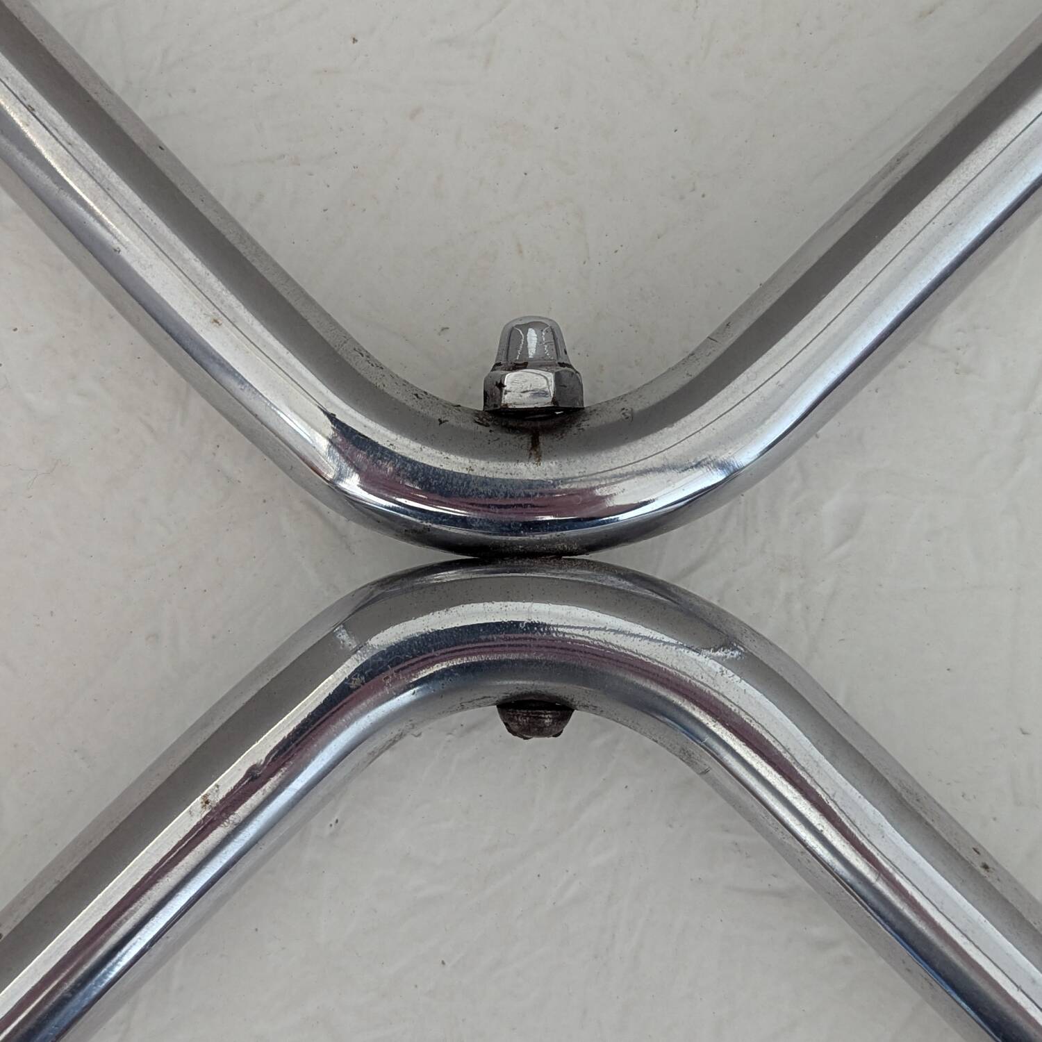 Table B 27 en acier tubulaire de Marcel Breuer, années 1930