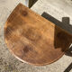 Tabouret en bois tripode