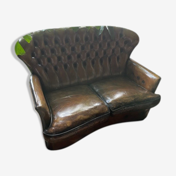 Chesterfield en cuir antique