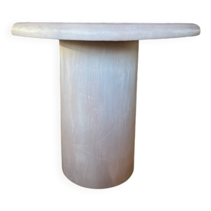 Table à manger en béton ciré