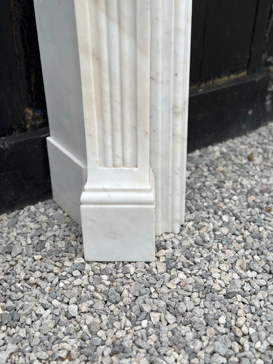 Louis XV style fireplace in white Carrara marble circa 1980