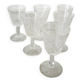 6 Anciens Verres à Pied Motif Arabesques Blanches H 8,5 cm