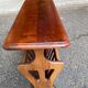 Table d'appoint porte-revues vintage en bois — Bout de canapé