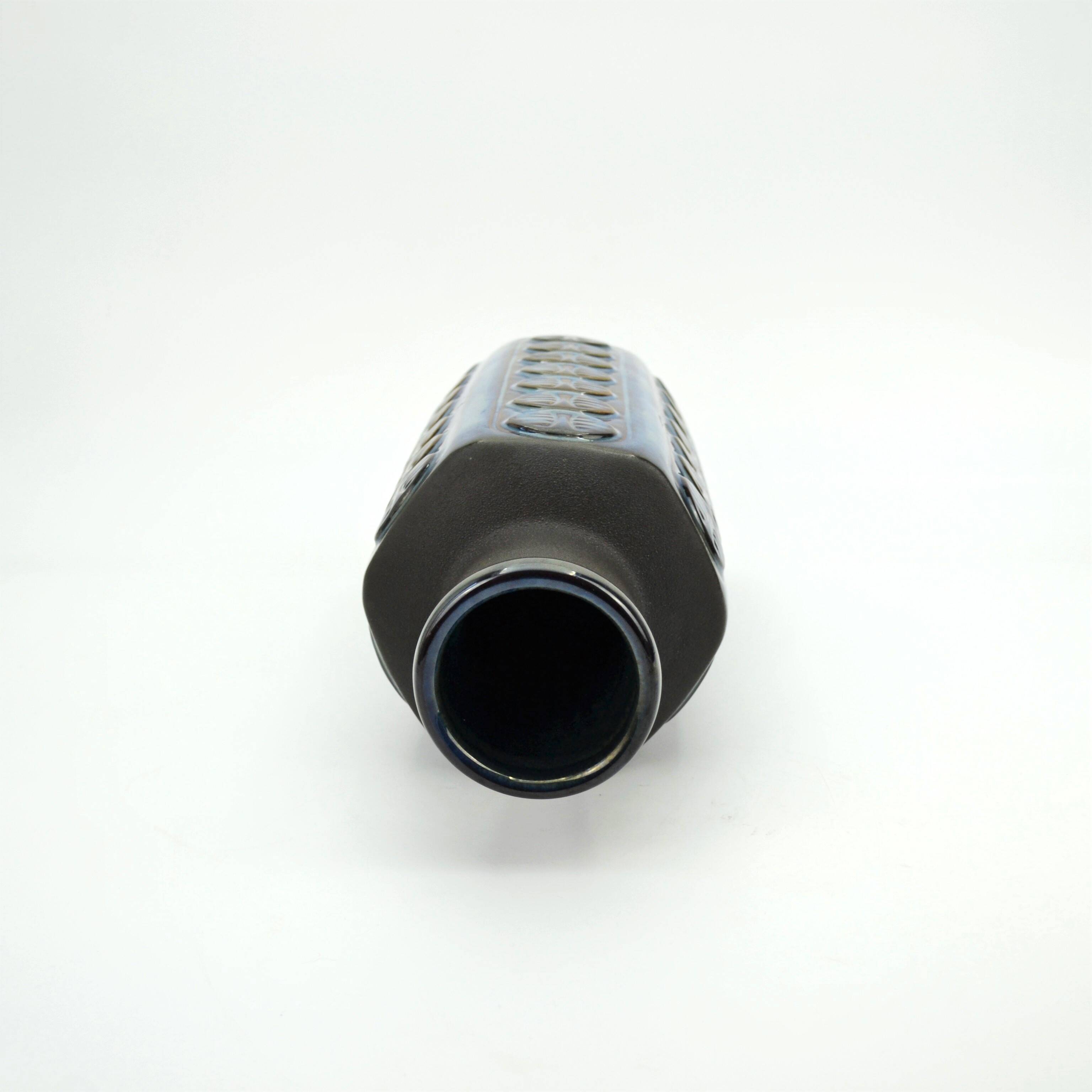 Stoneware vase series EJ64 by Einar Johansen for Soholm Stentoj