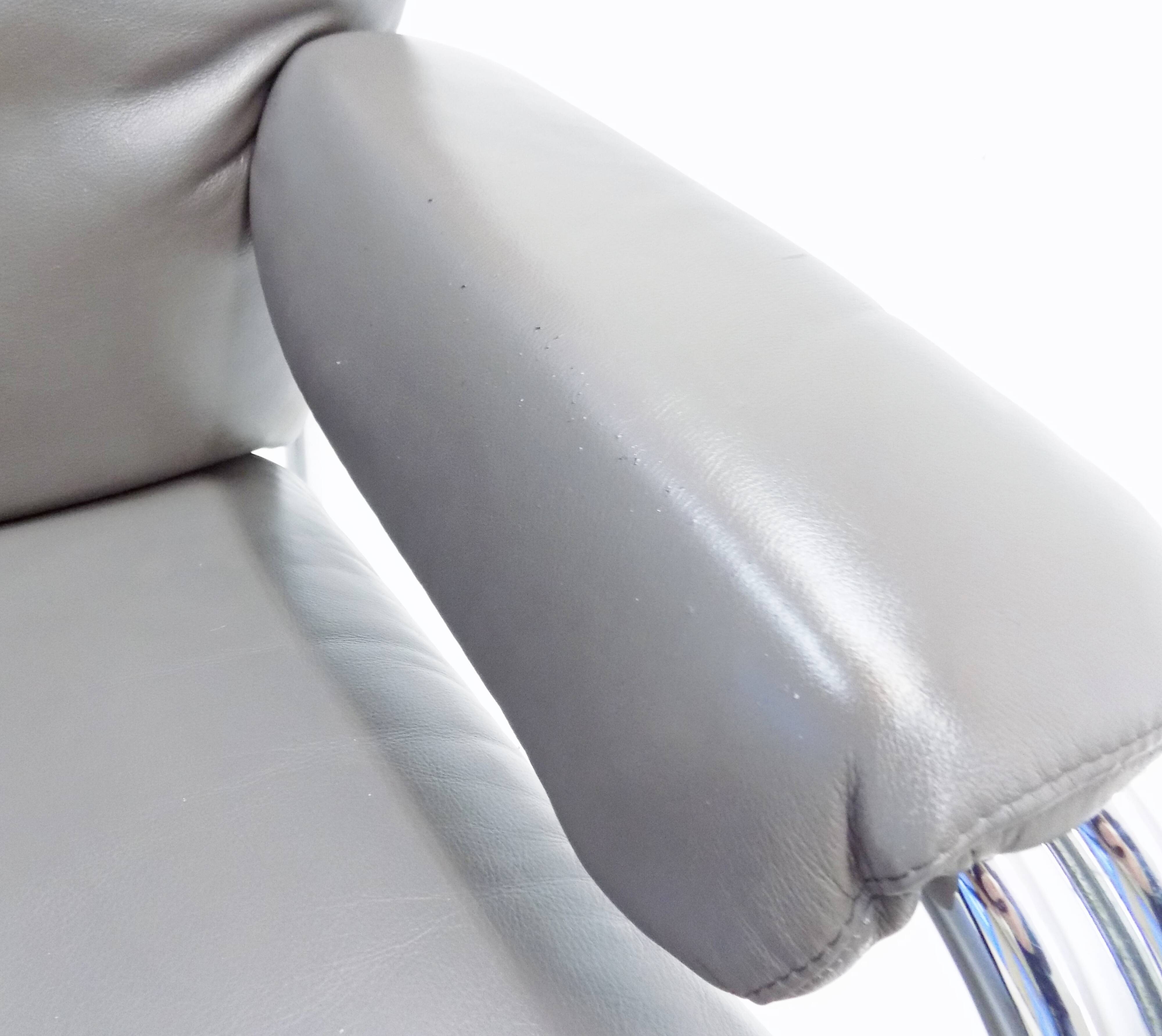 Fauteuil en cuir Kangourou De Sede par Hans Eichenberger