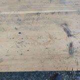 Farm table