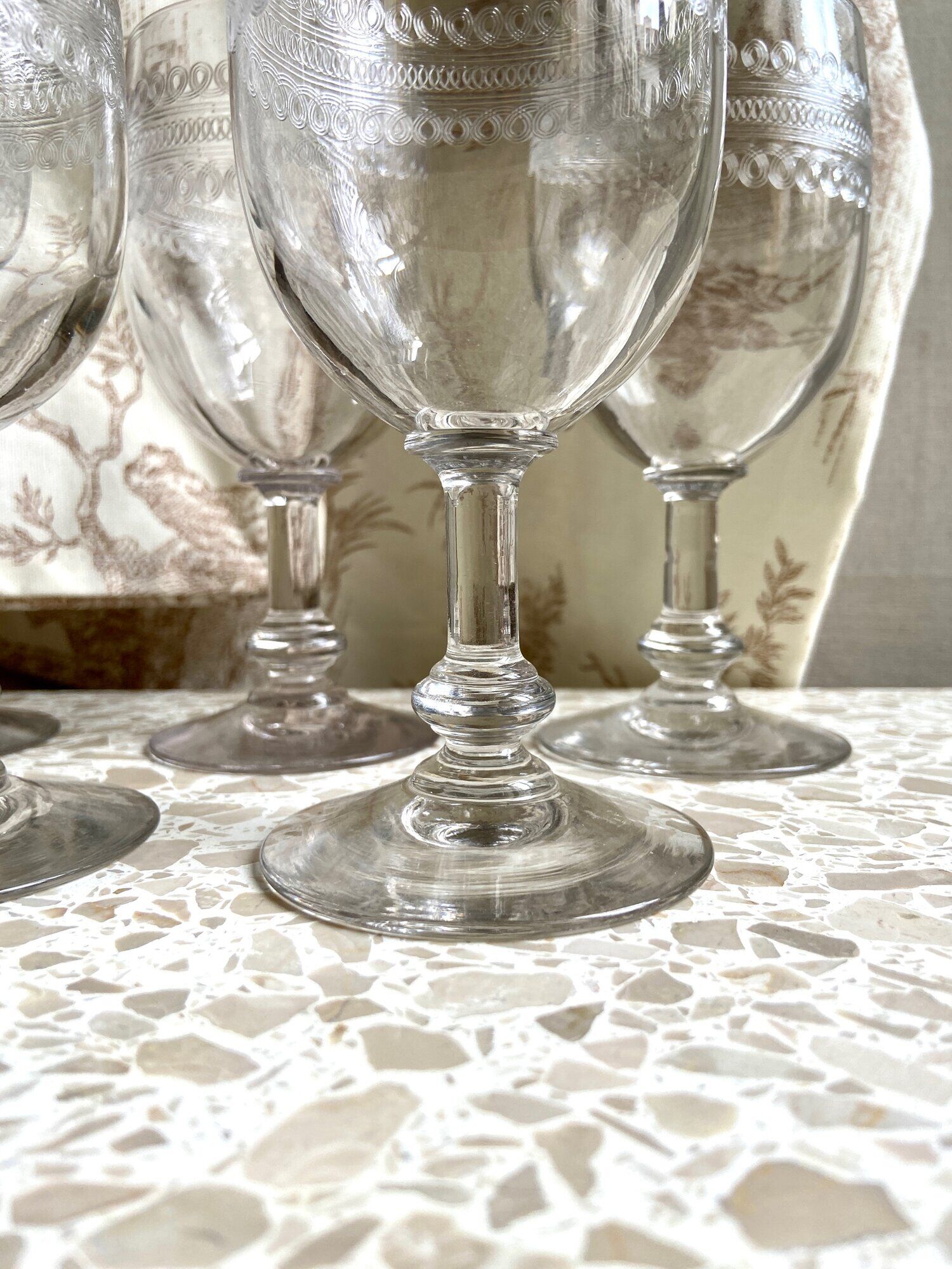 5 engraved glass stemmed glasses