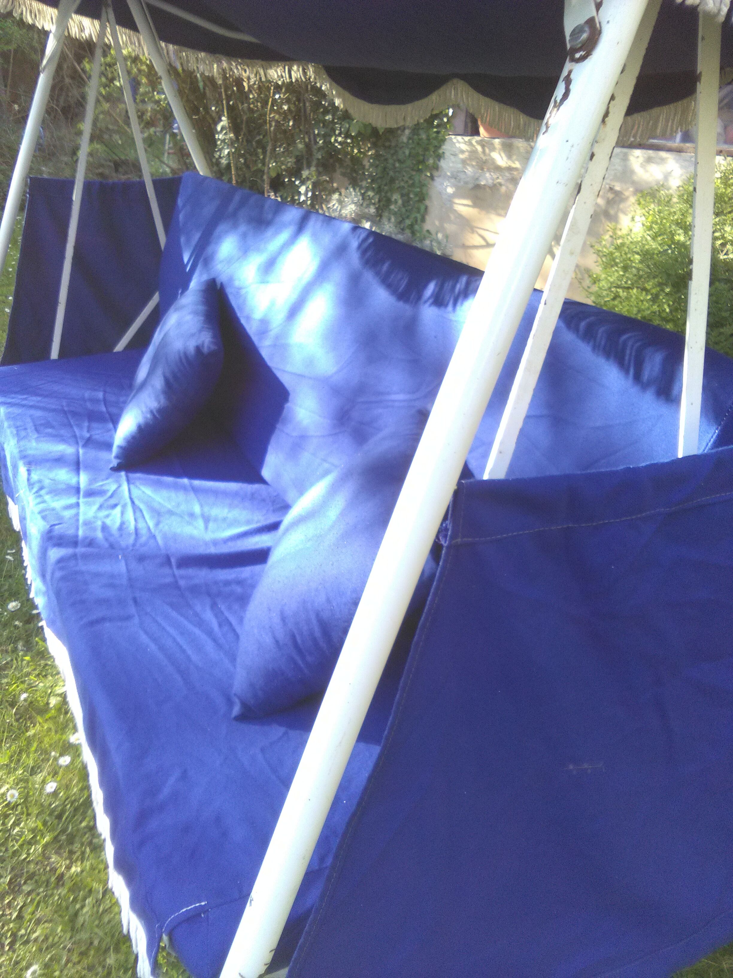 Vintage 70s Lafuma swing