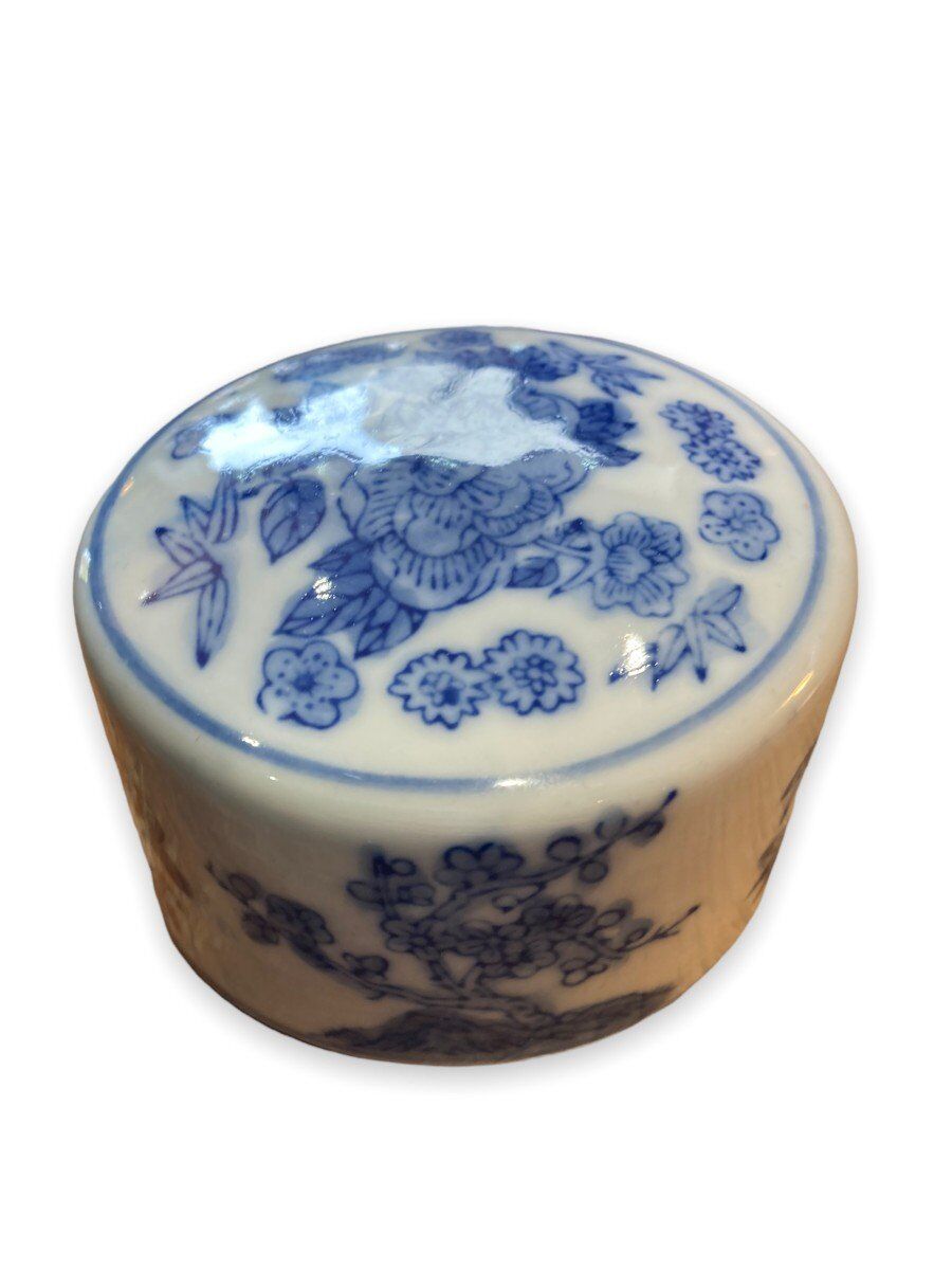 White and blue porcelain tea pot circa 1950