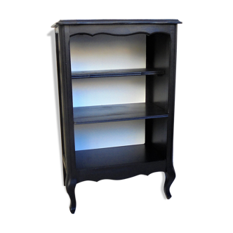Open shelf
