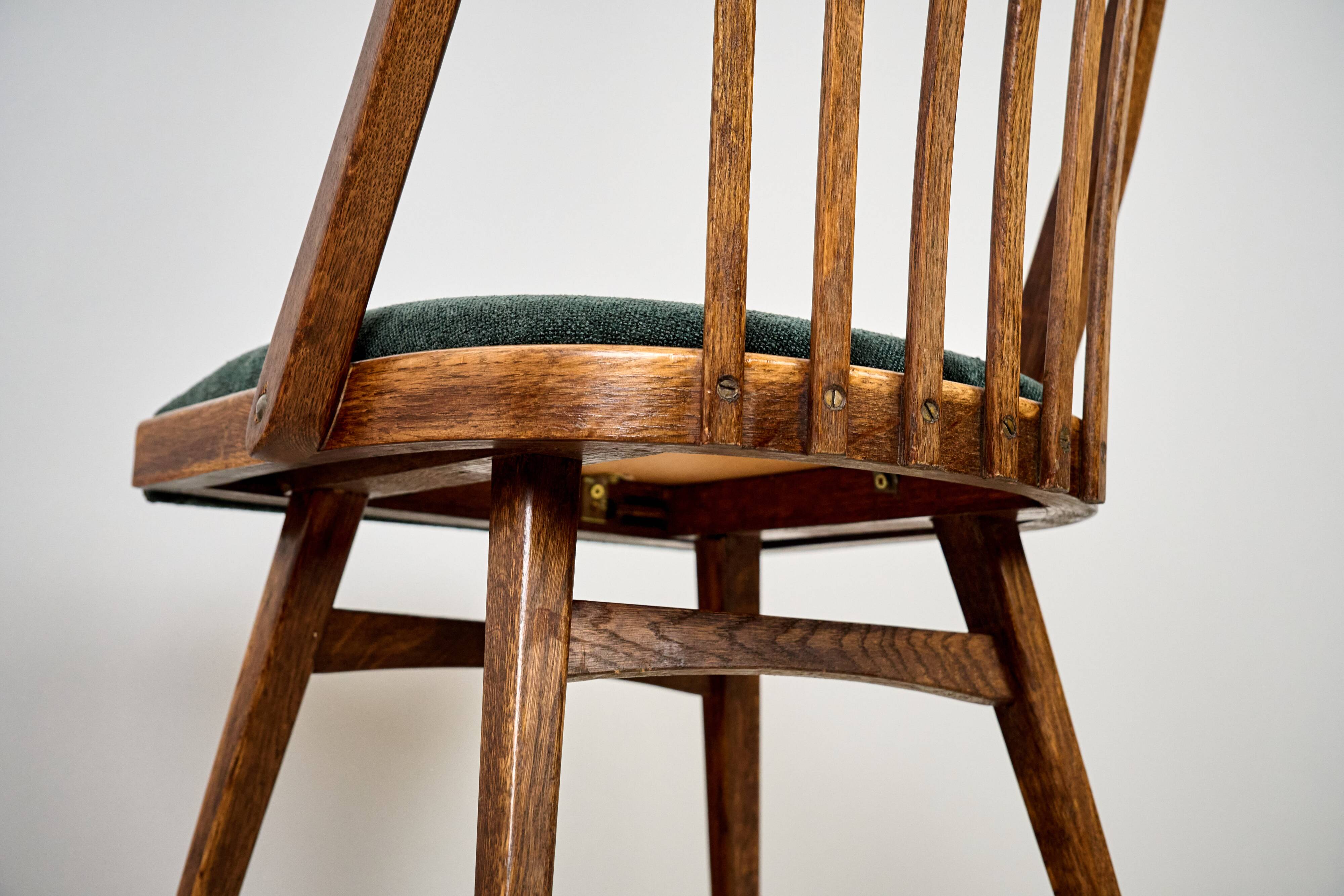 Set of Four Oak Chairs by Antonín Šuman, 1960s, Czechoslovakia