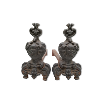 Cast iron chenets