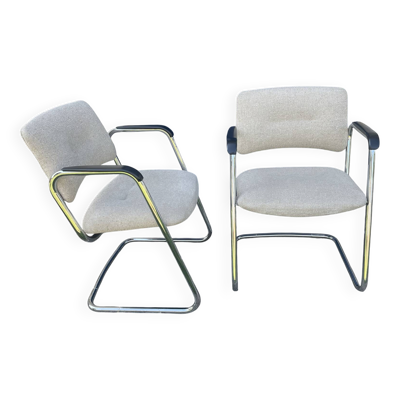 Paire de fauteuils Steelcase Strafor 421-48 – années 80