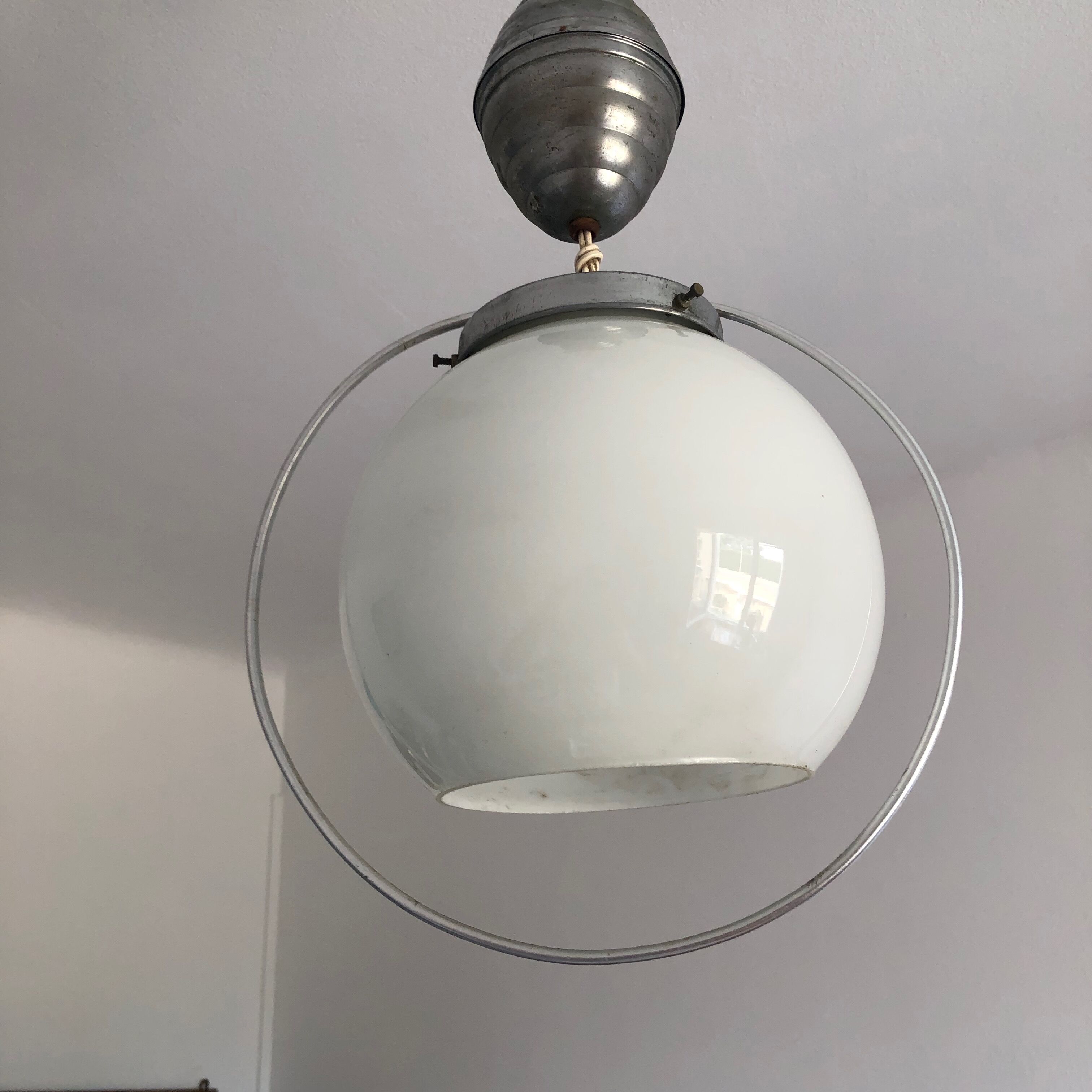 White opaline hanging lamp rises and drops vintage 1930 57cm