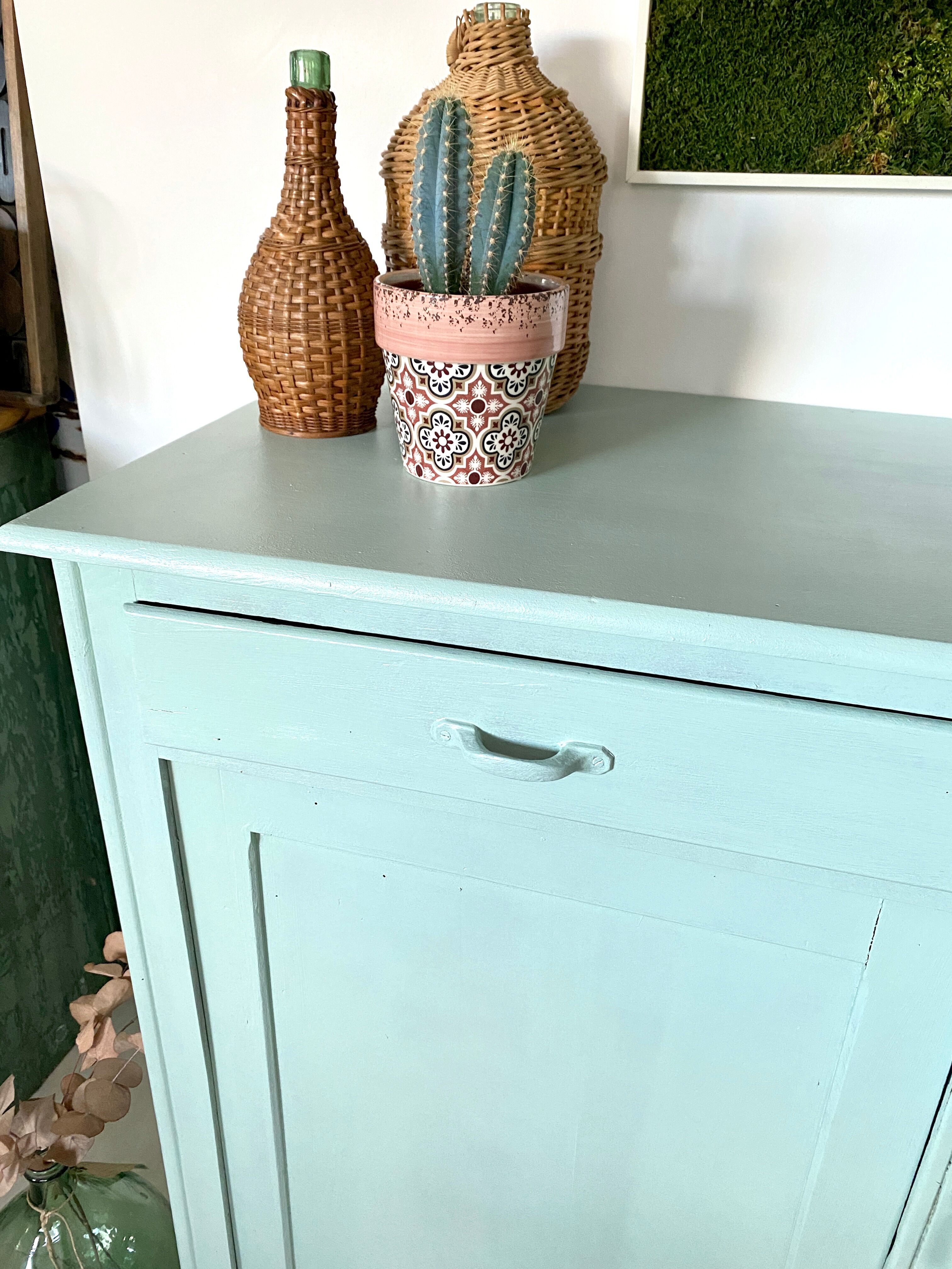 Parisian buffet green mint