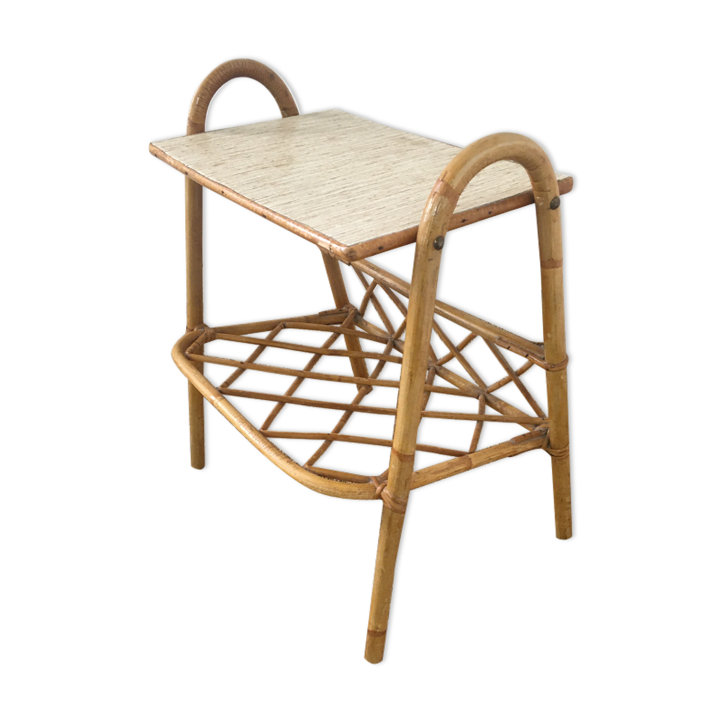Table porte revue vintage en rotin