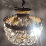 Plafonnier en cristal et laiton. Espagne, années 1950.