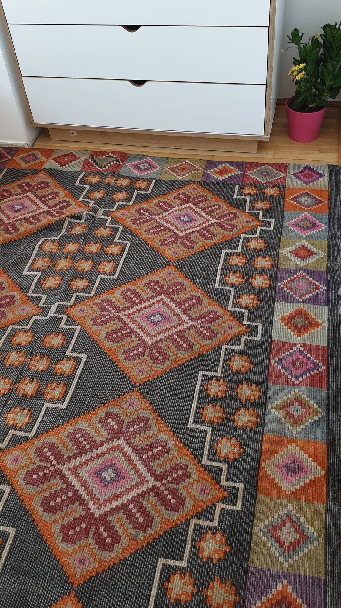 Tapis roumain en laine 200x156cm