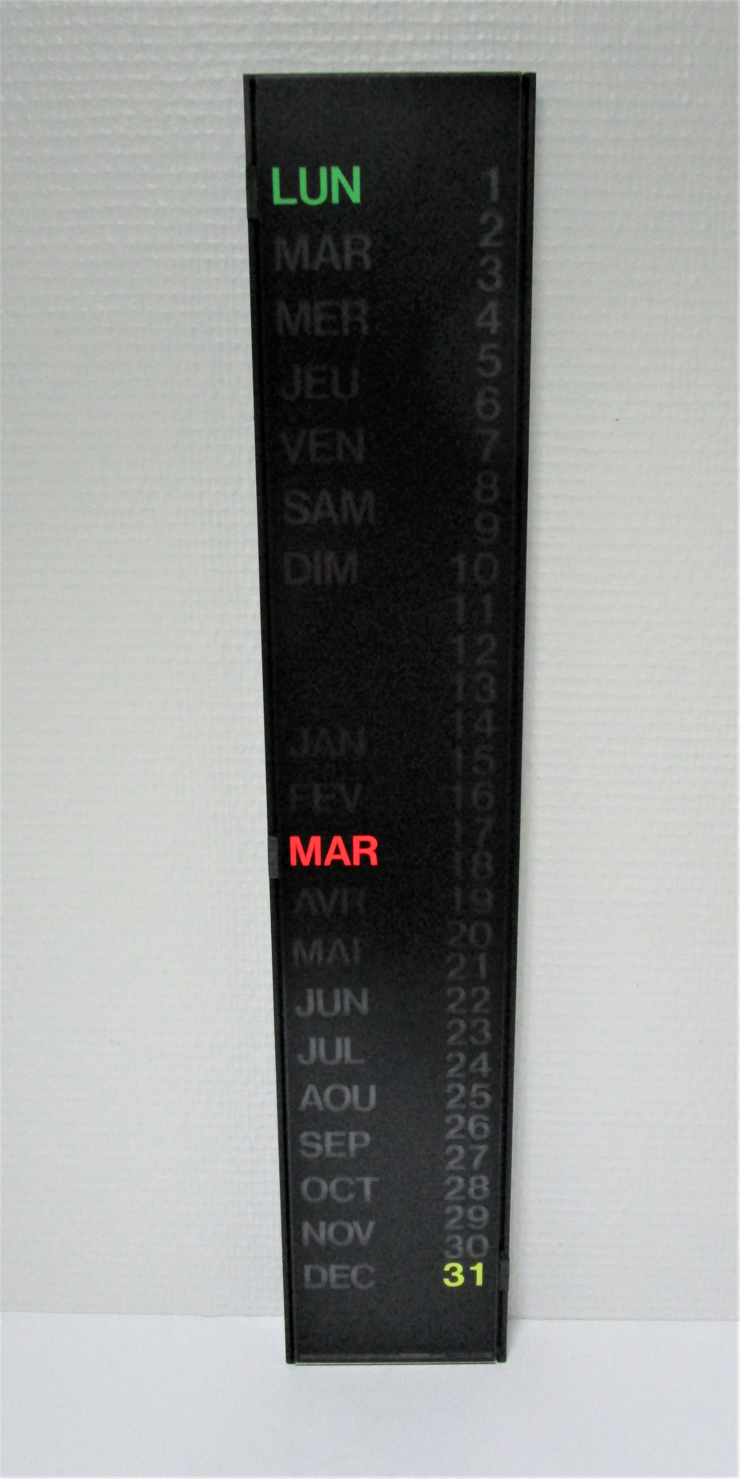 perpetual calendar wall design vintage 80s