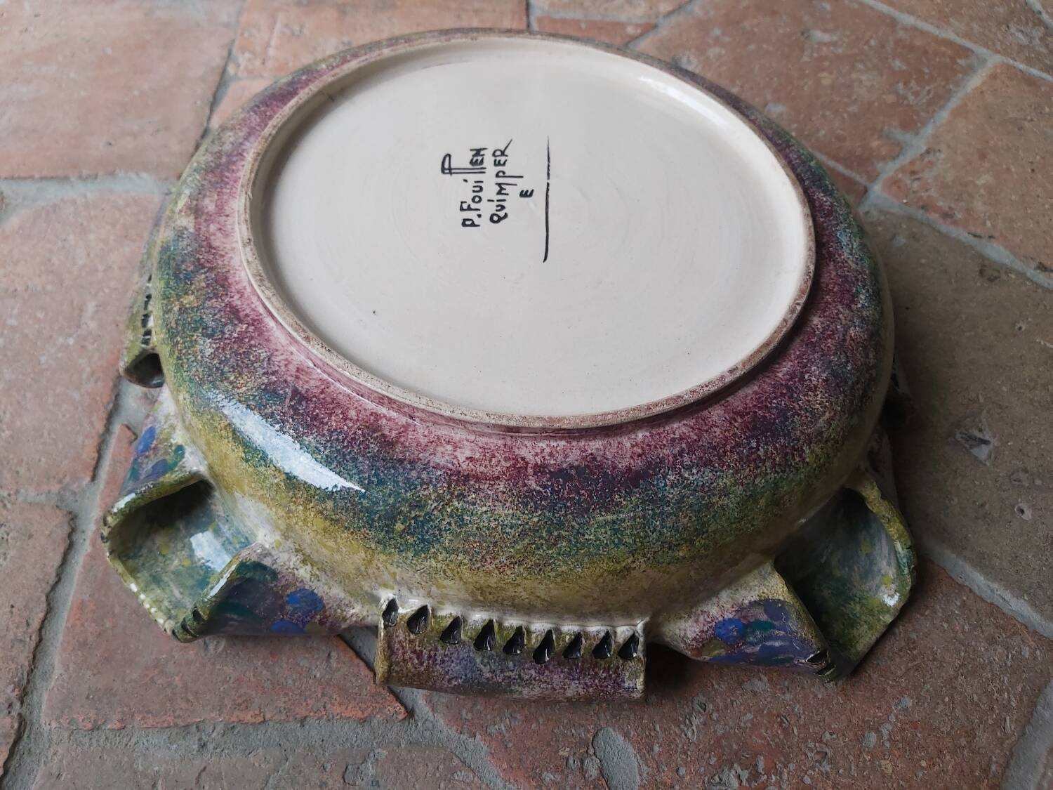 Quimper faience plate, P FOUILLEN