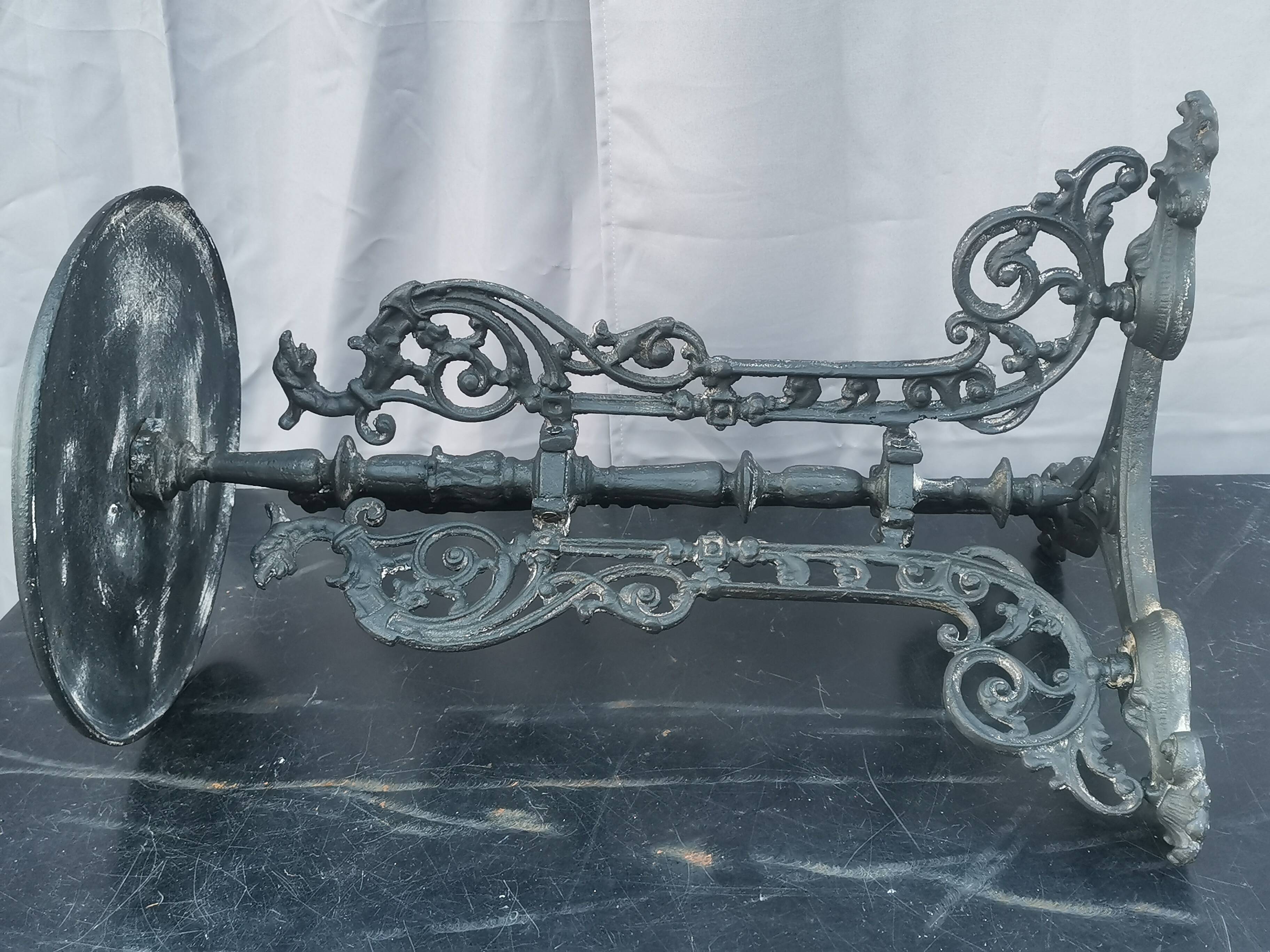 Antique cast iron "Napoleon III" selette