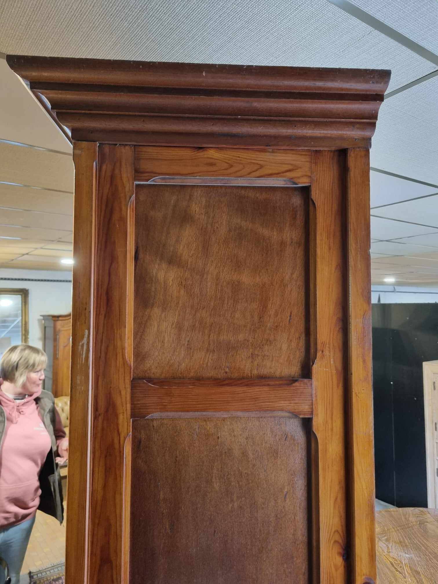 Grande Armoire Parisienne