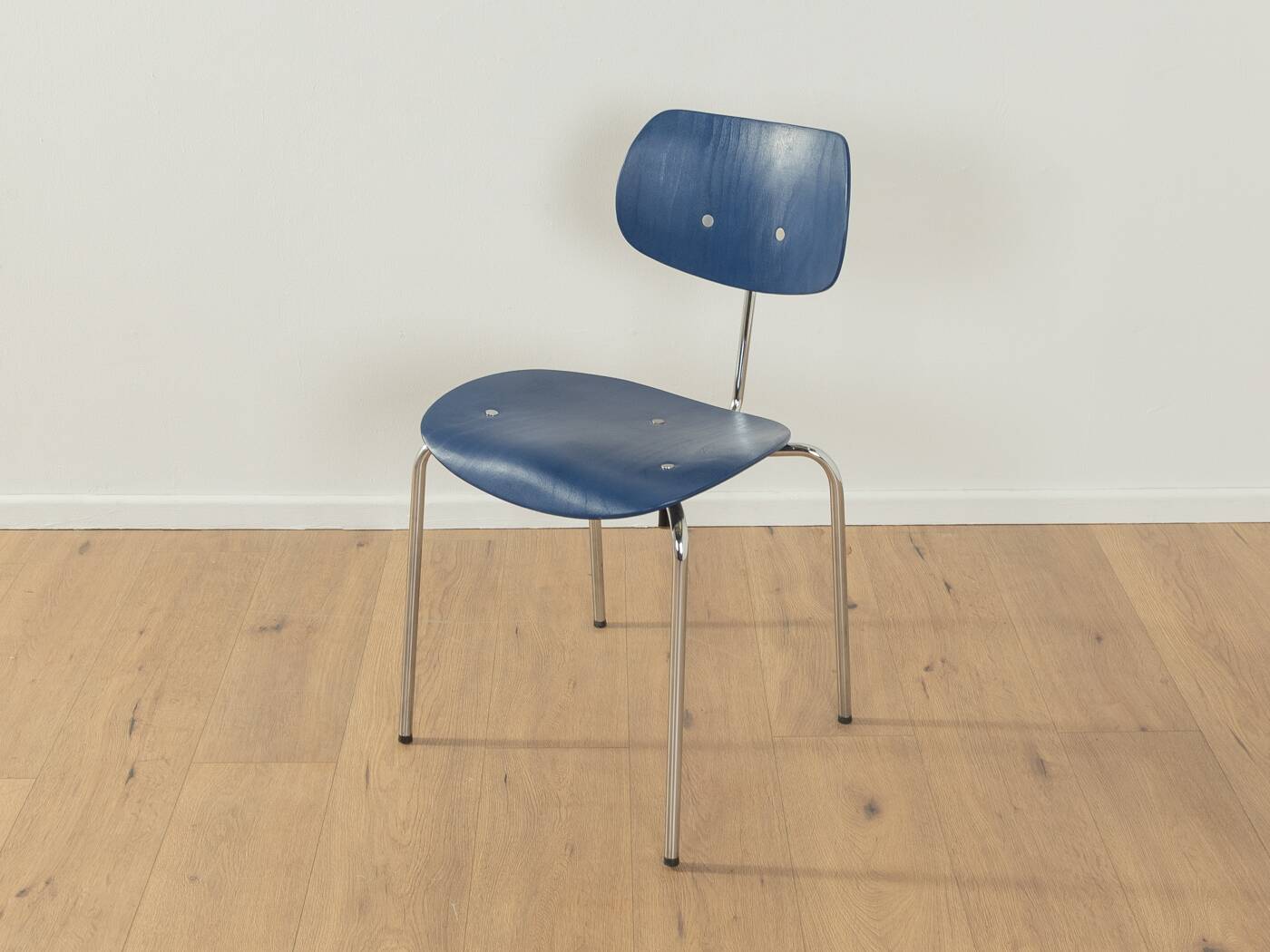 Egon Eiermann SE68 Chair