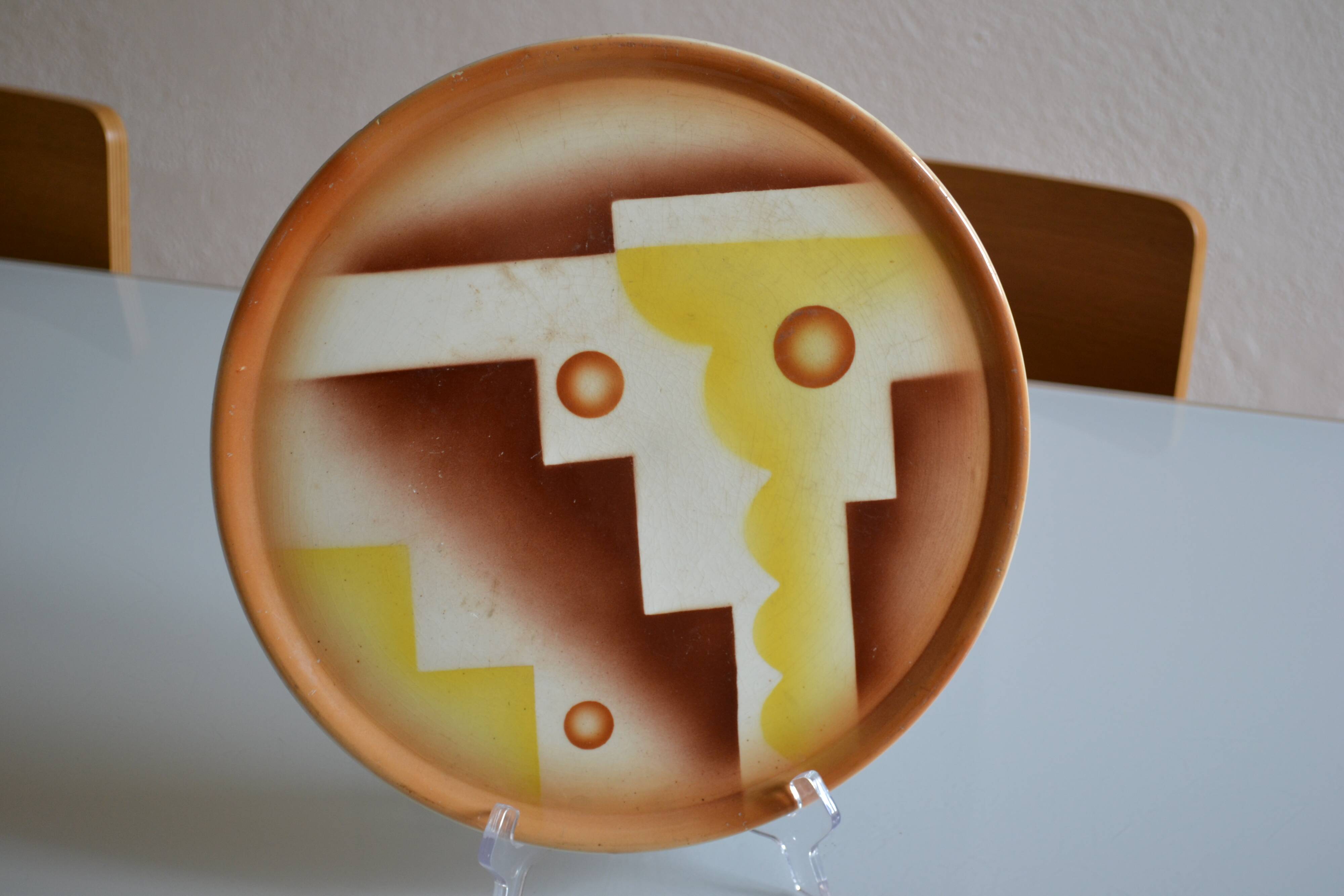 Art deco ceramic dish with geometric decor
