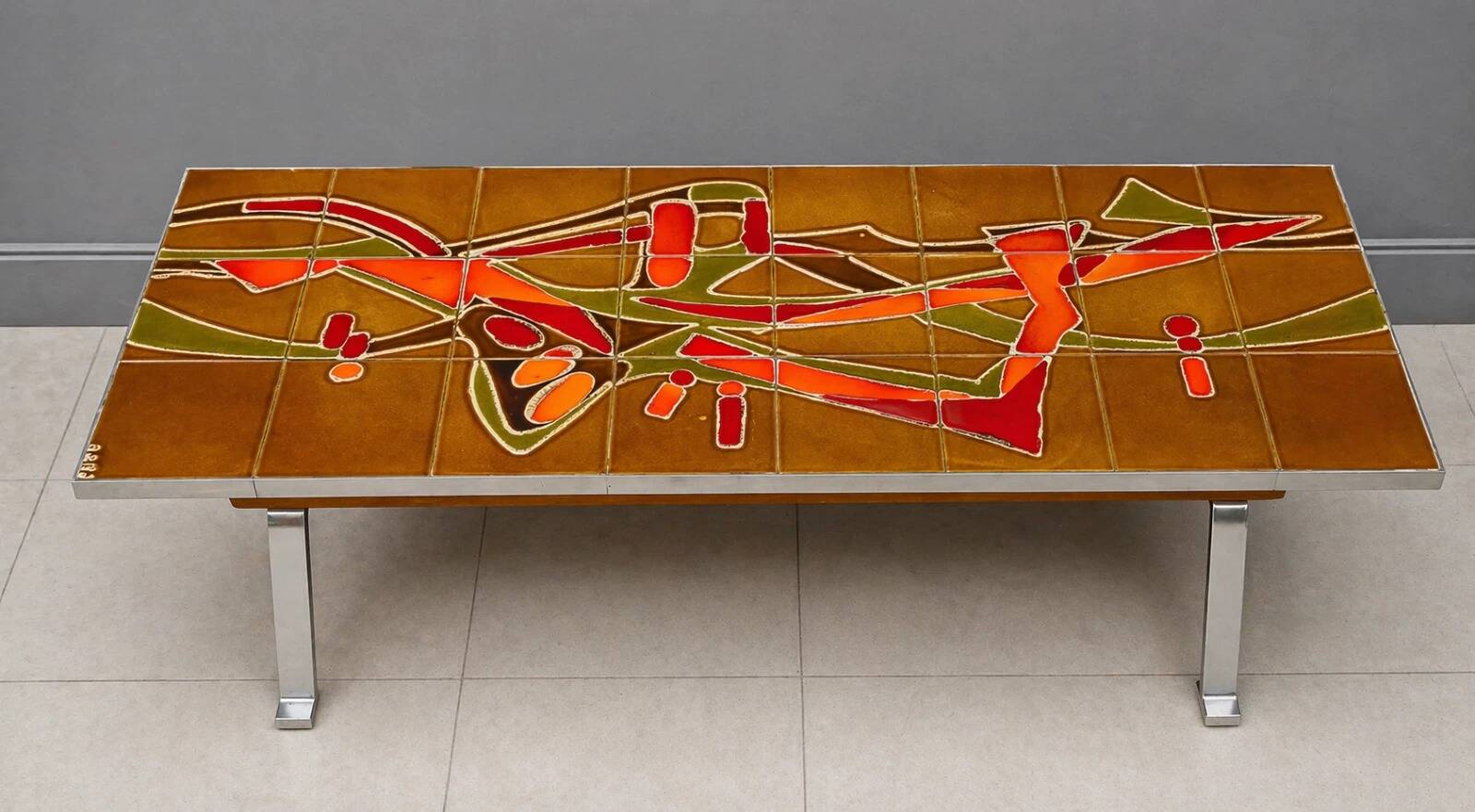 Vintage coffee table from the 1960s/70s with a tiled top.