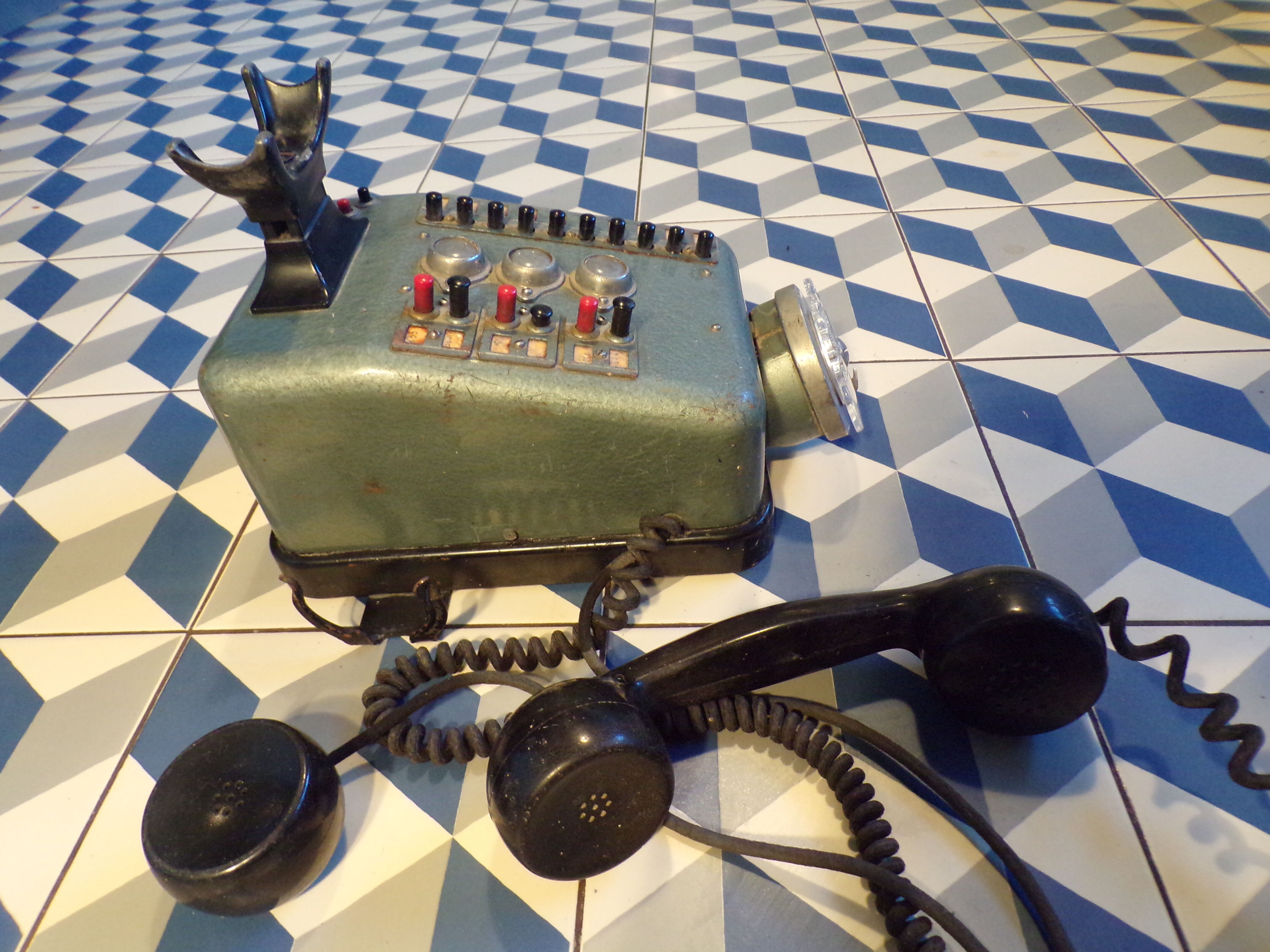 Former Telic Industrial Phone