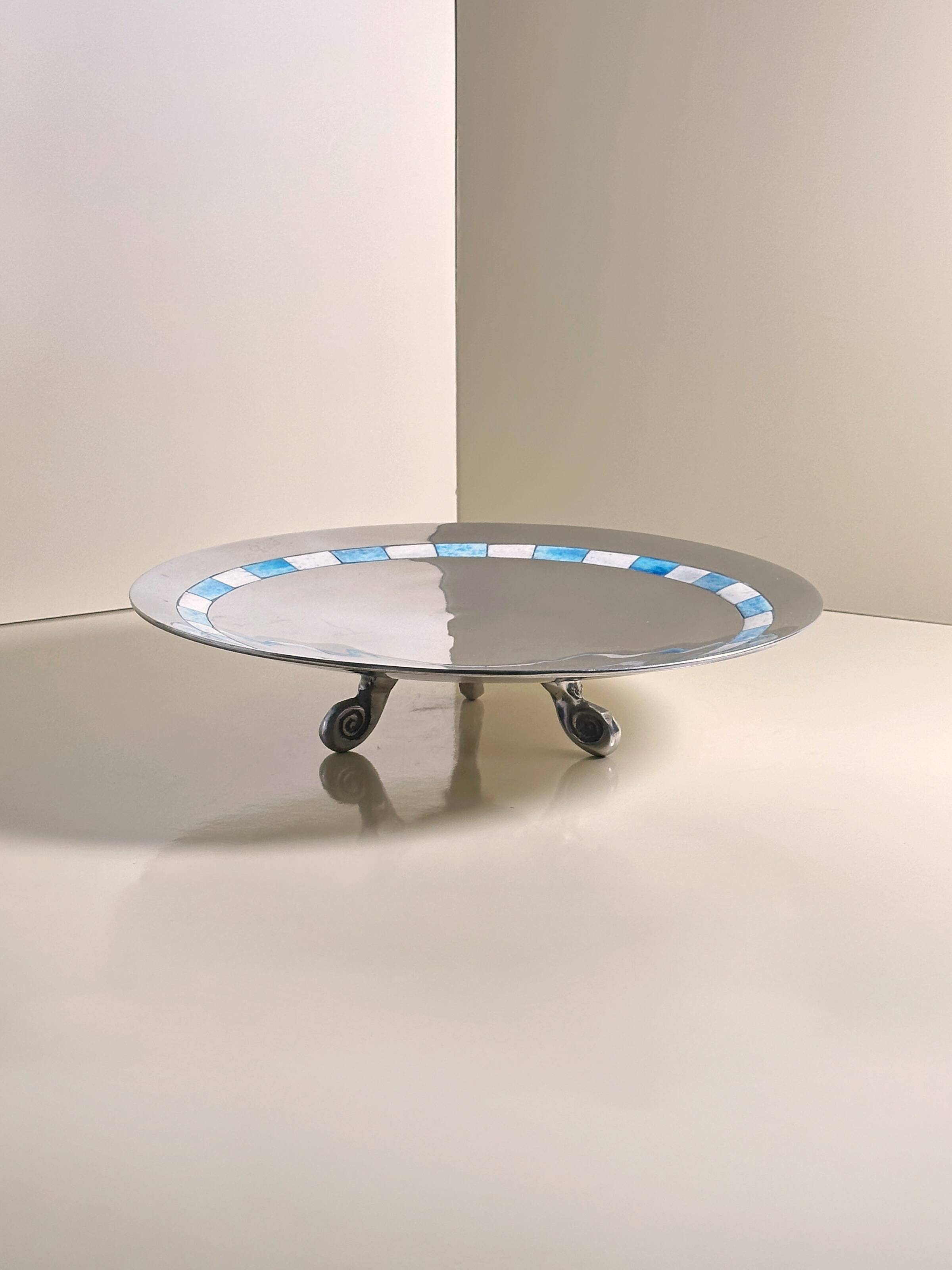 Indonesian footed bowl Mid Cenury 1950s