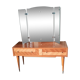Coiffeuse des années 60