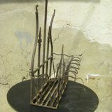 Old planter support