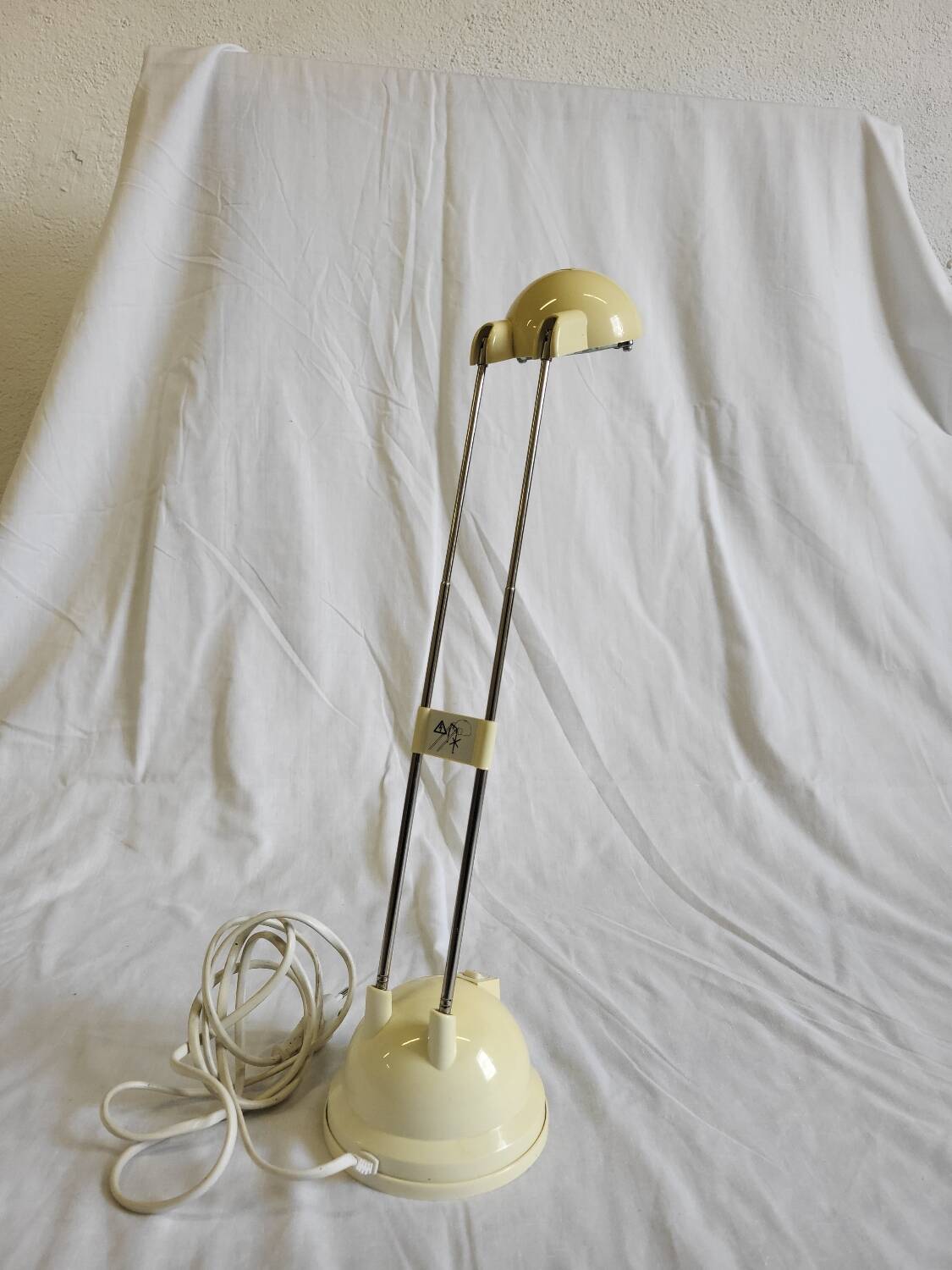 Ikea expressive lamp