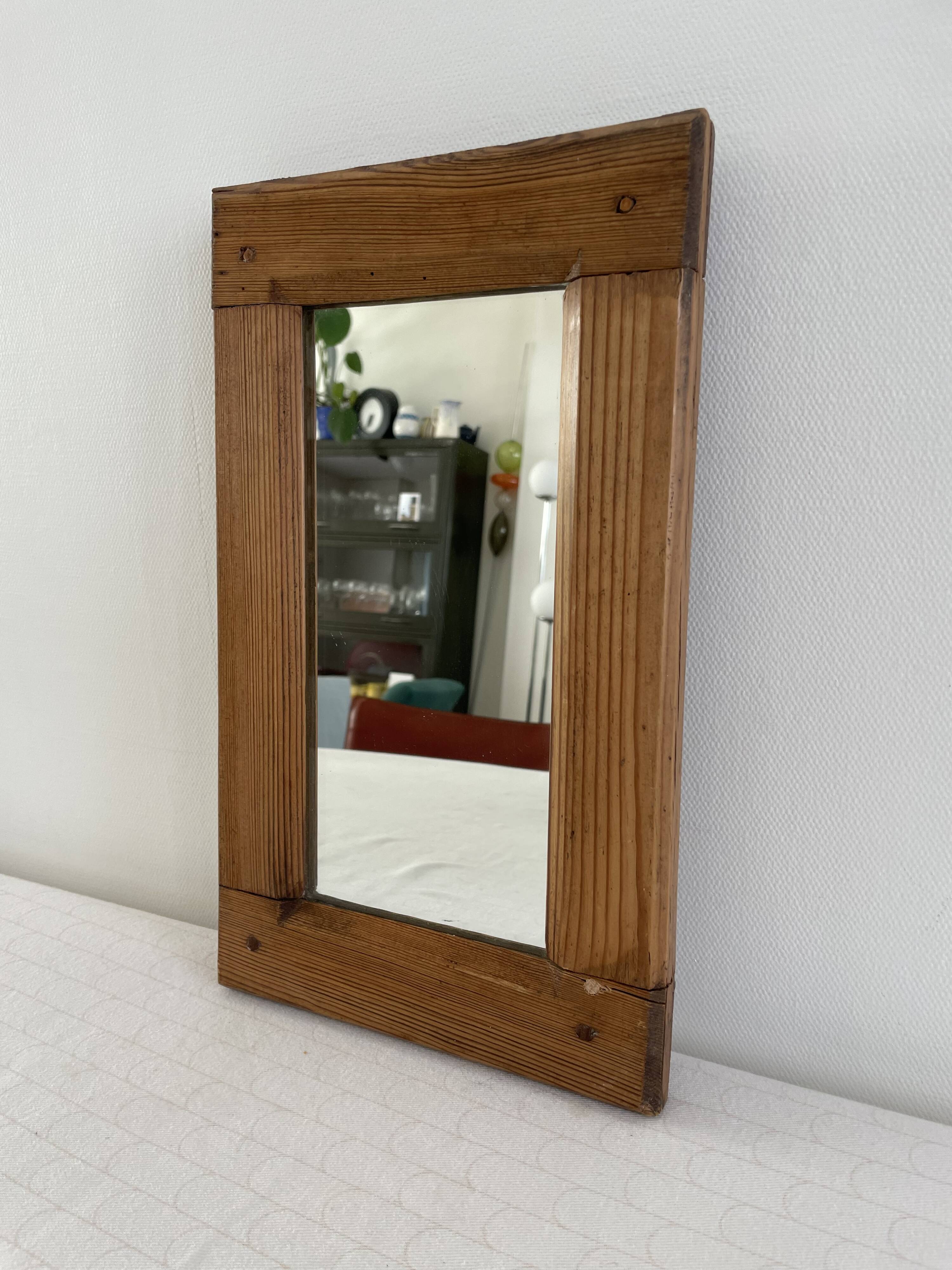Antique pine mirror 22x34cm