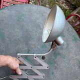 Workshop lamp