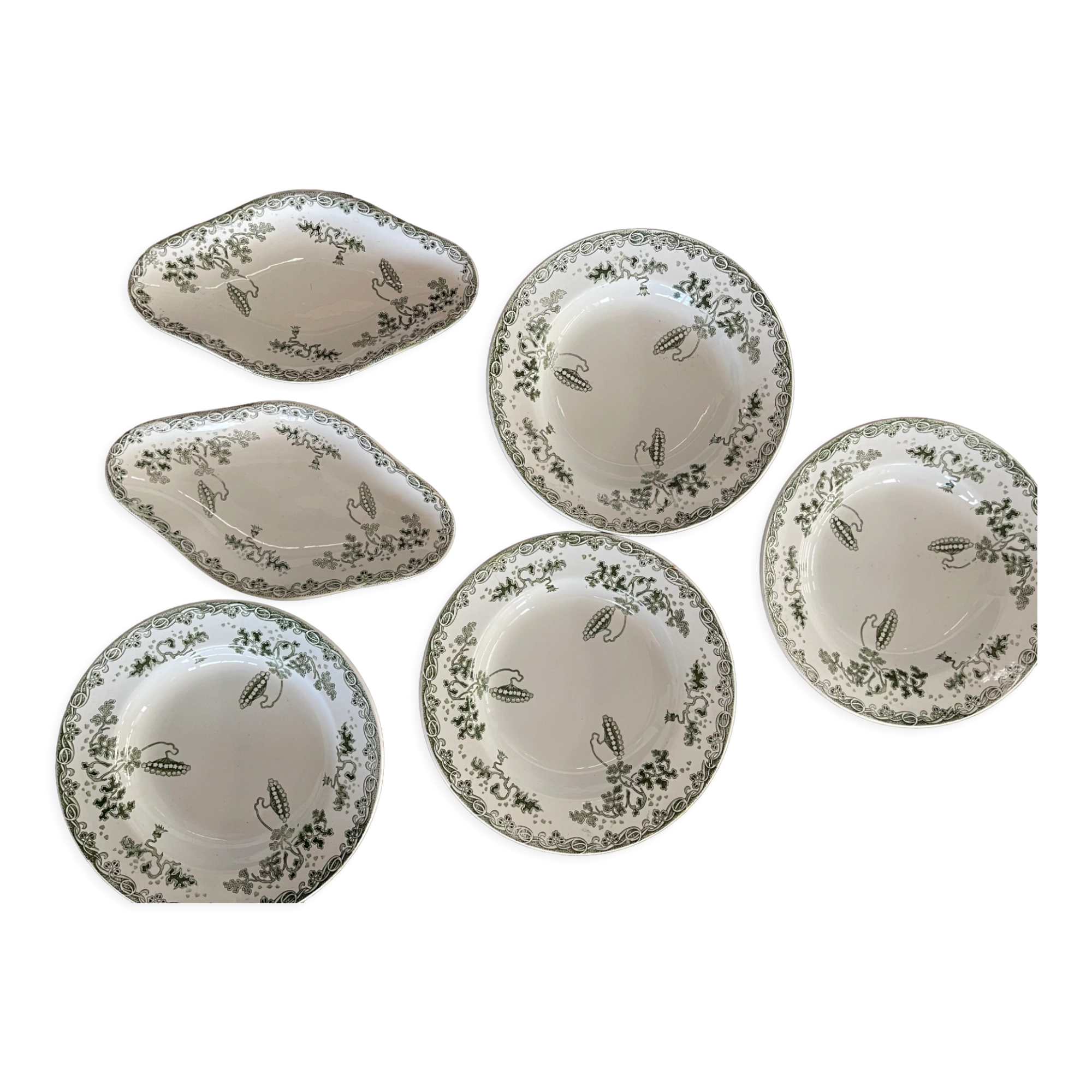 Plates and terra de fer raviers