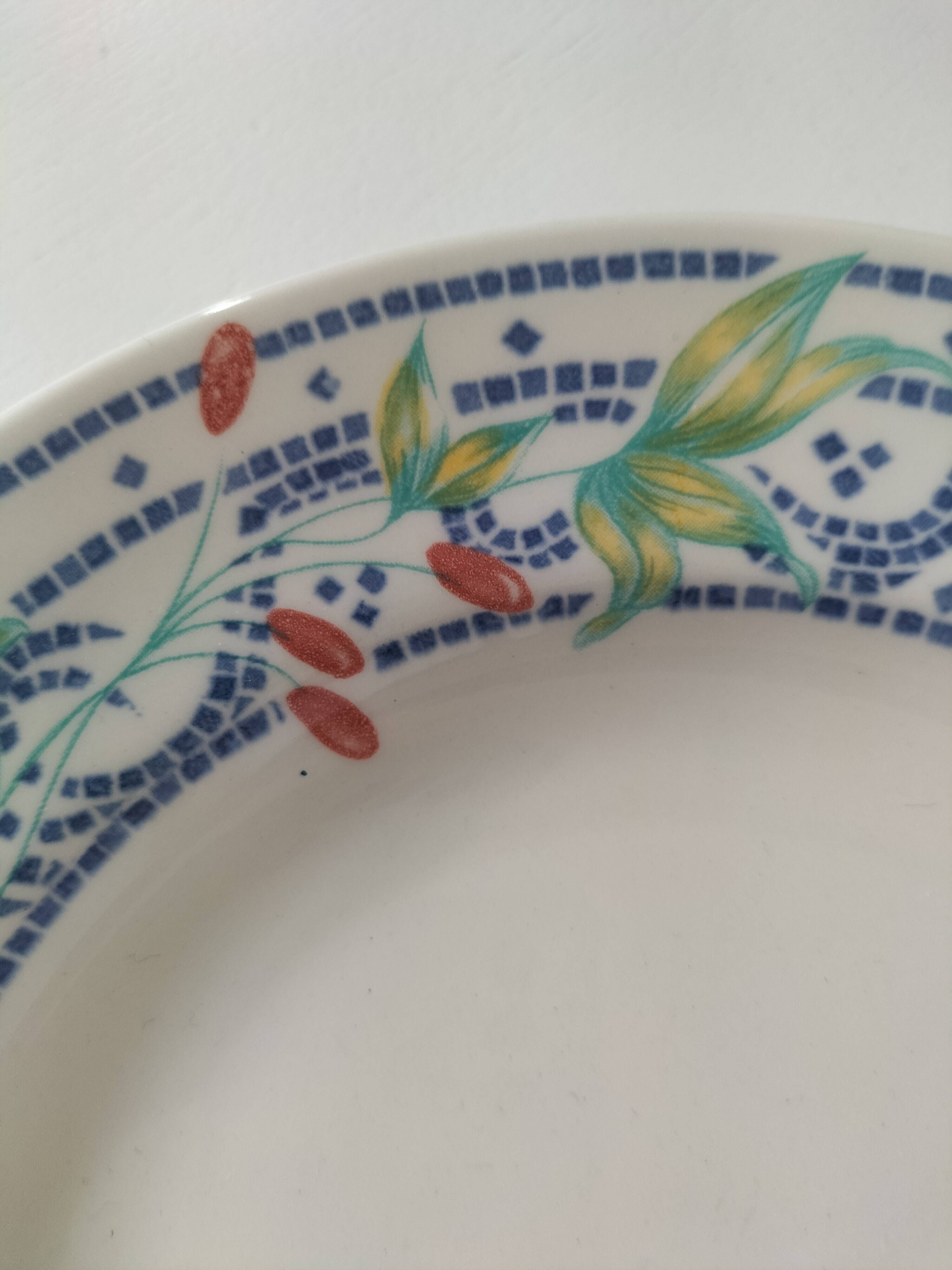 3 plates Churchill England mosaic and floral design