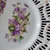 6 assiettes ajourées en porcelaine