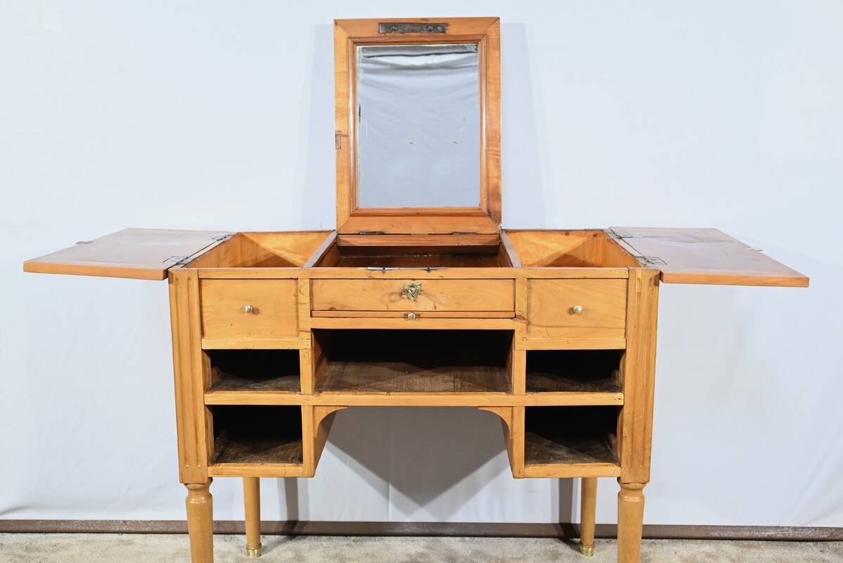 Small Dressing Table in Solid Cherry, Louis XVI Period – Late 18th Century