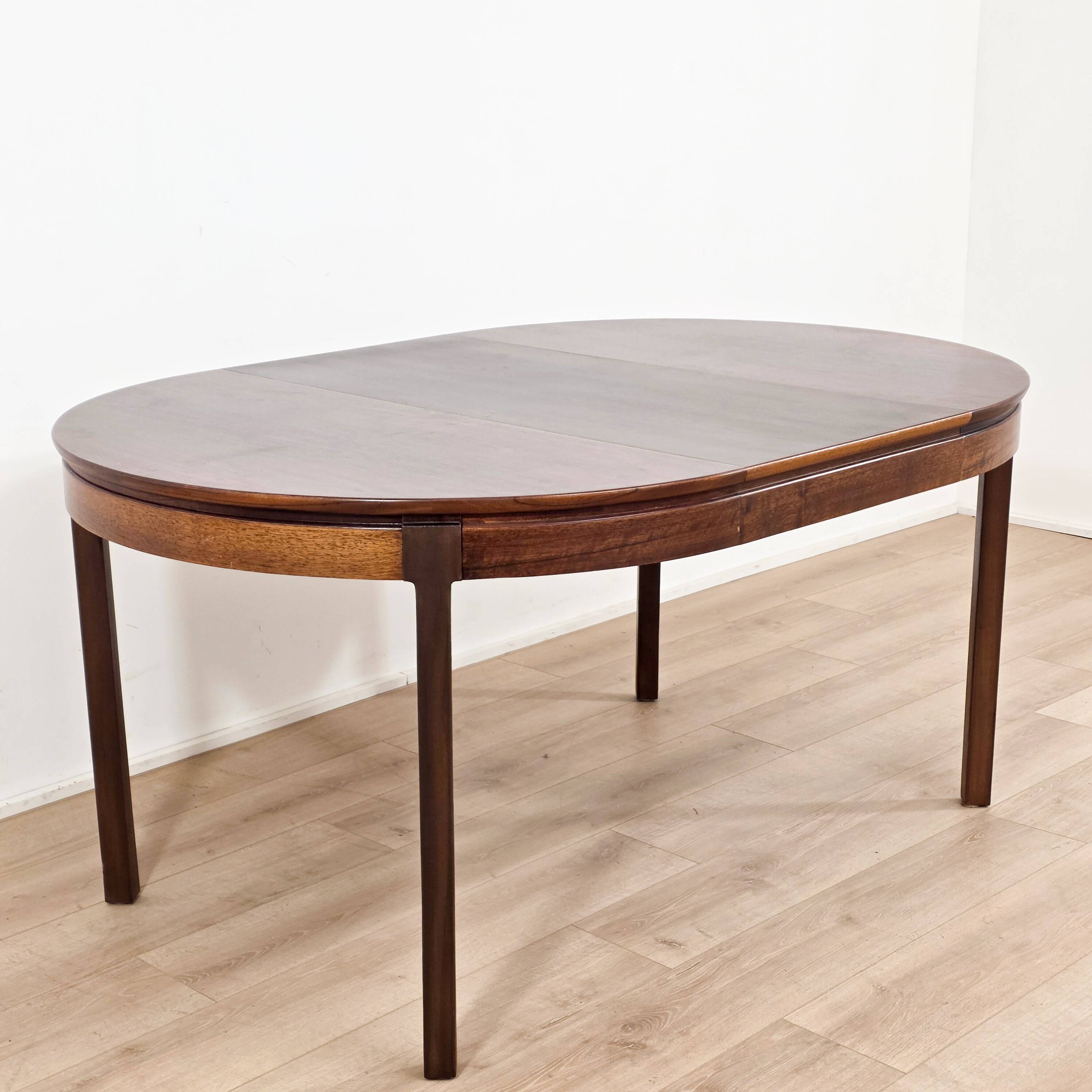 Scandinavian extendable dining table by Jacques Hauville - 1970