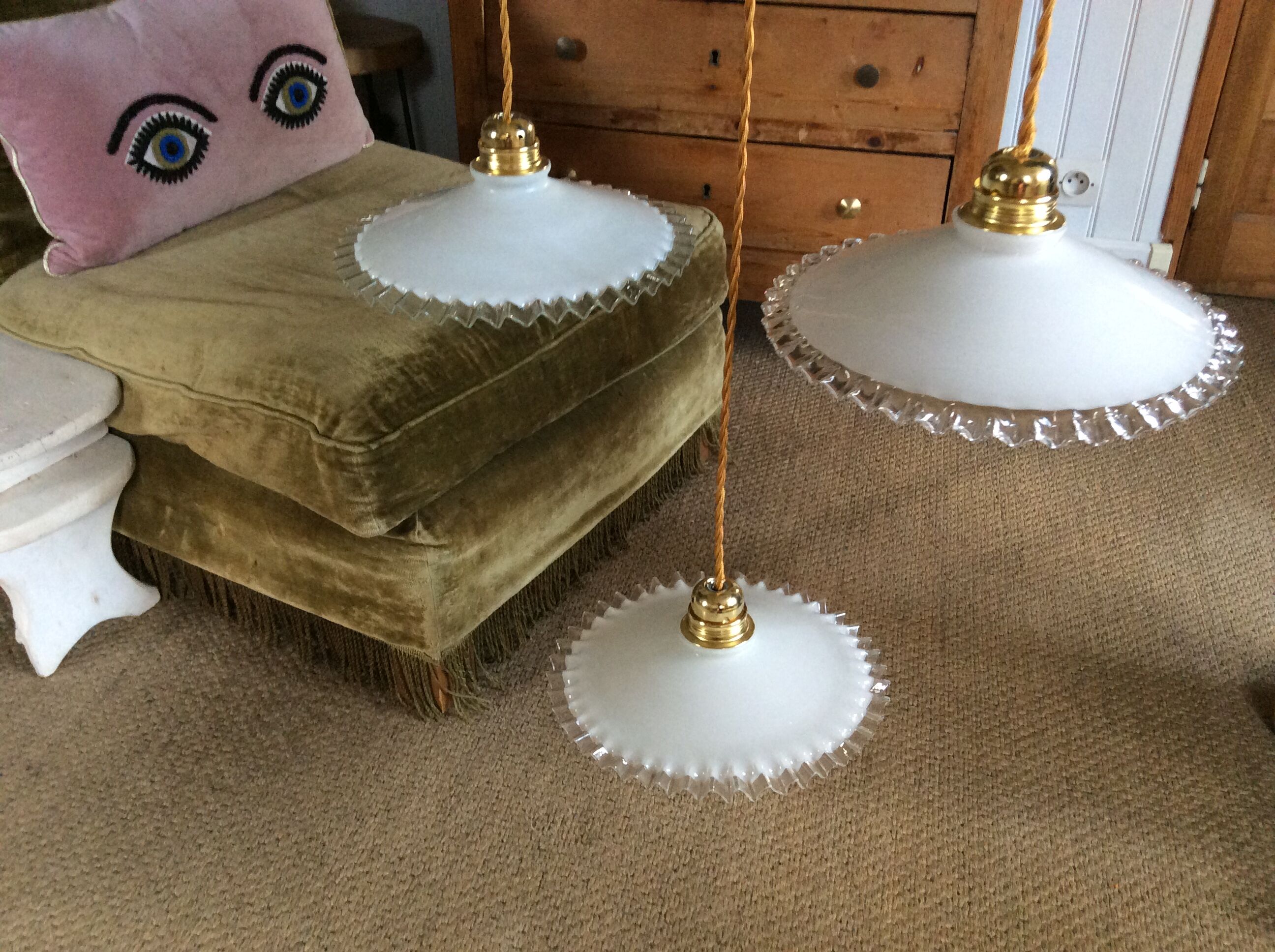 Trio of opaline suspensions