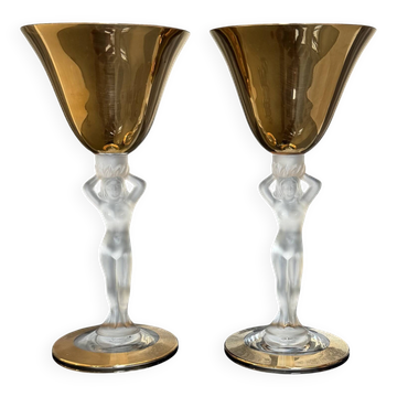 "Pair of cocktail glasses attributed to Bayel, Bacchante model, in ve"