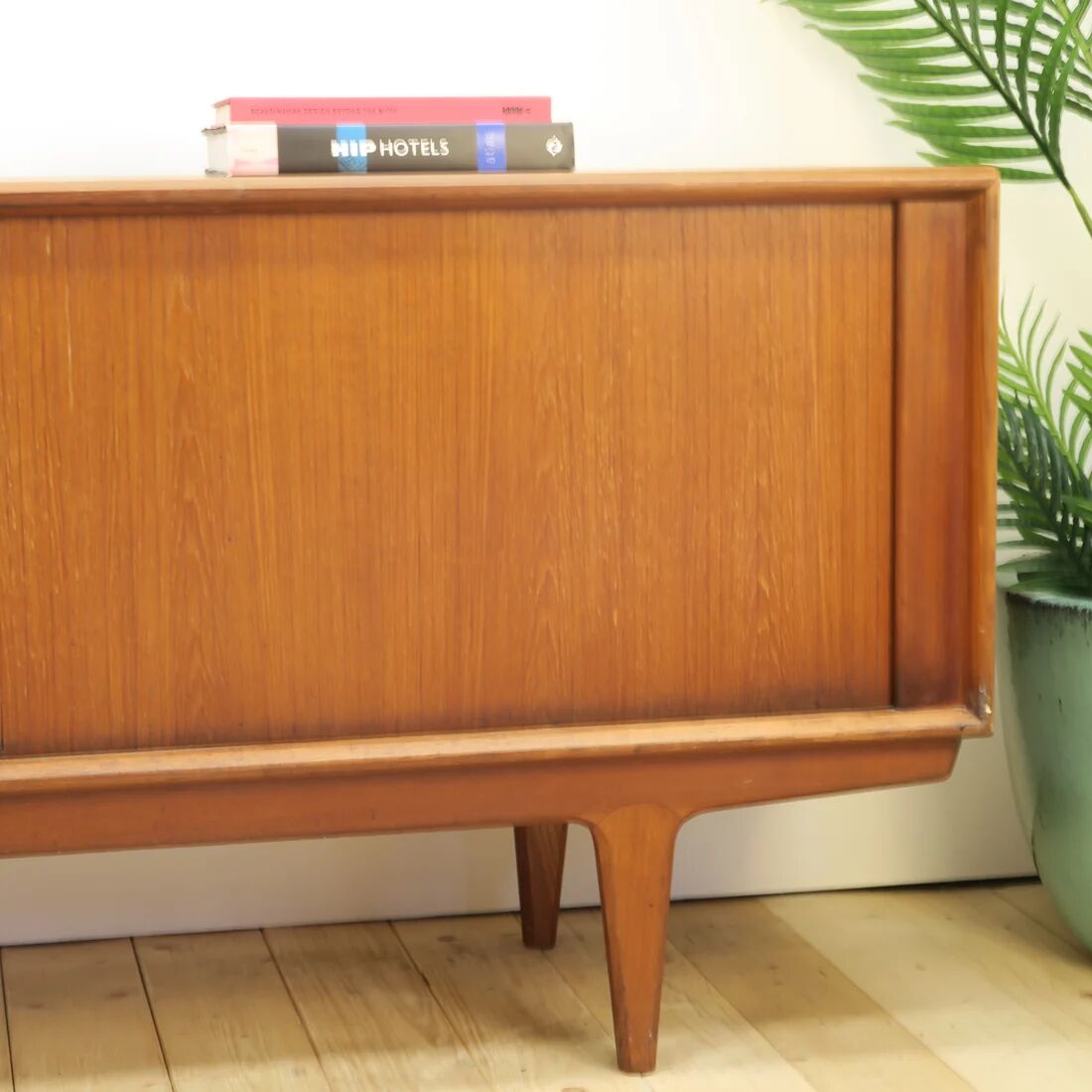 Buffet modèle 156 par Bernhard Pedersen & Søn, teck, Danemark 1960